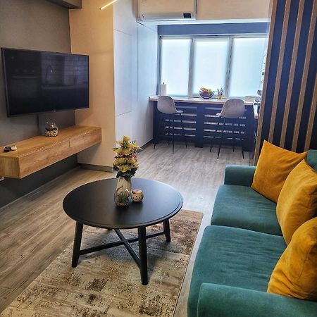 Apartament Delux Bacău Exteriör bild