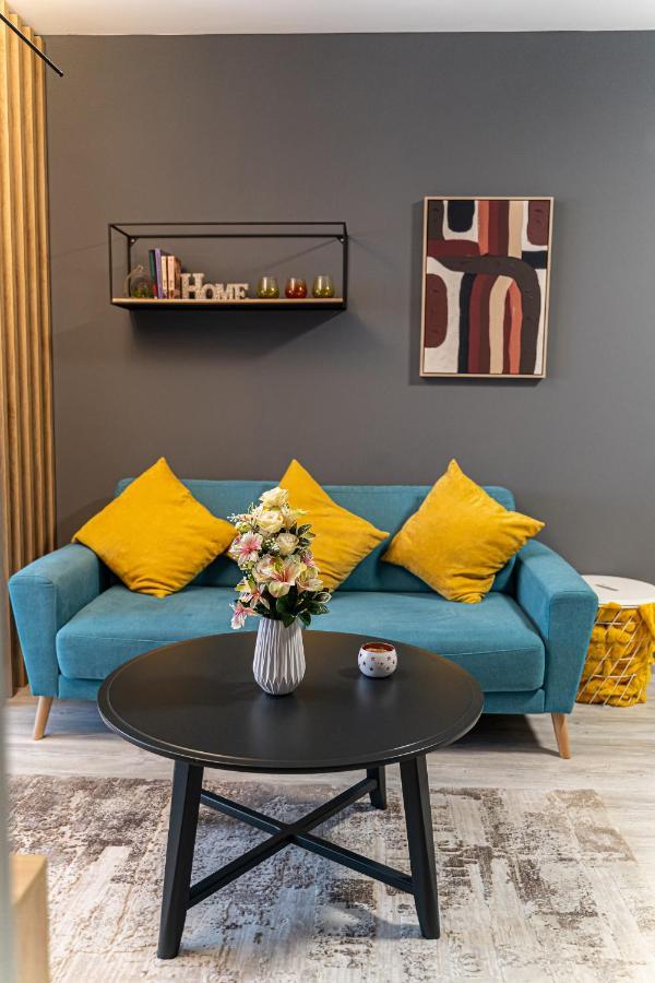 Apartament Delux Bacău Exteriör bild